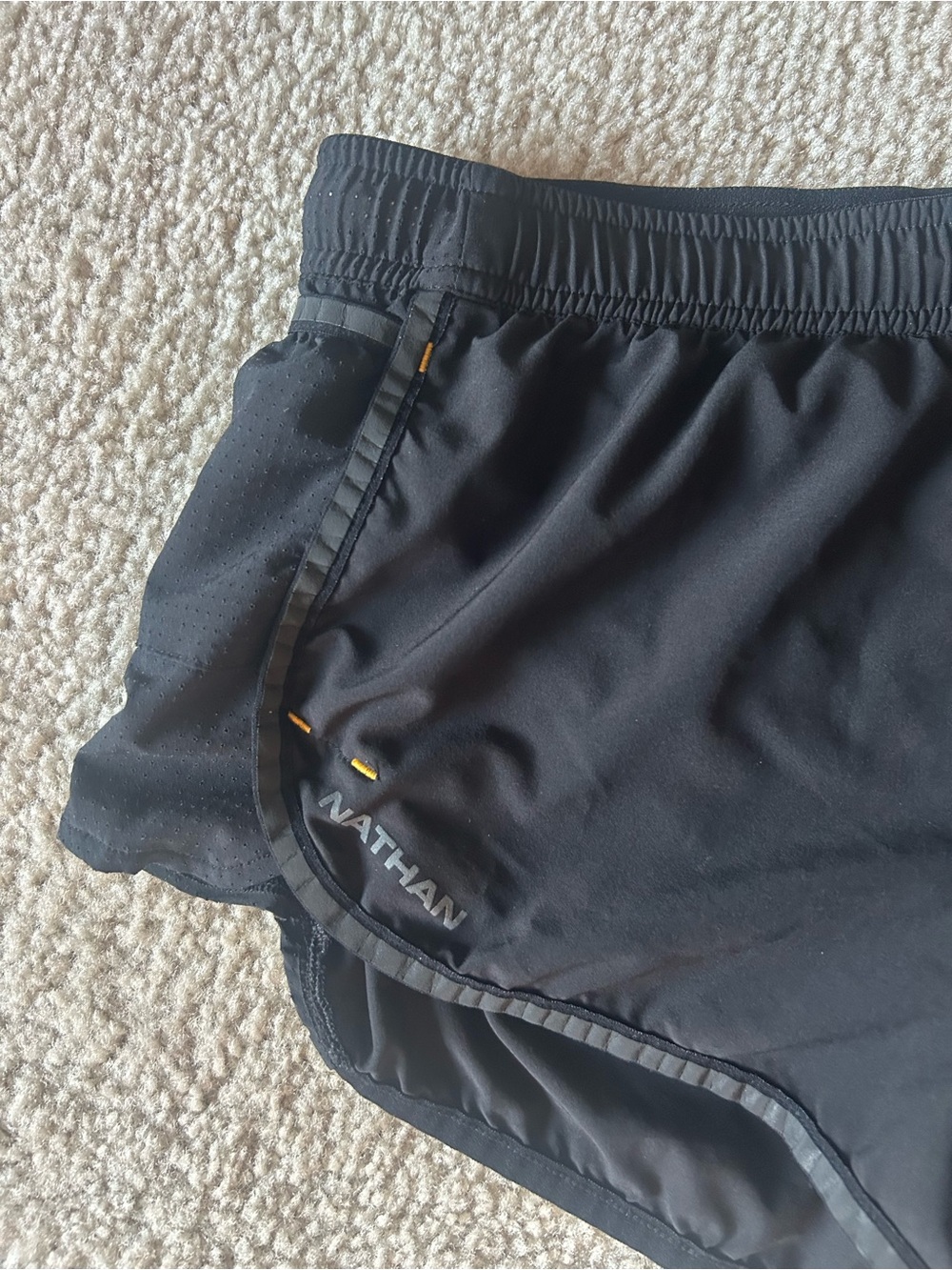 Nathan Sports Essential Shorts 2.0 Black Athletic Shorts Small